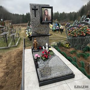 Памятник арт.7009